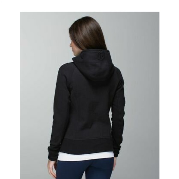 Lullulemon Black Thick Hooded sweatshirt - Picture 2 of 8